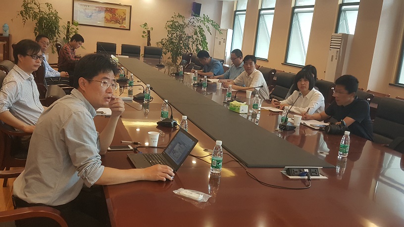 2017-5-11-济南大学自动化与电气工程网上购买双色球
申涛副院长一行来院交流 (3).jpg